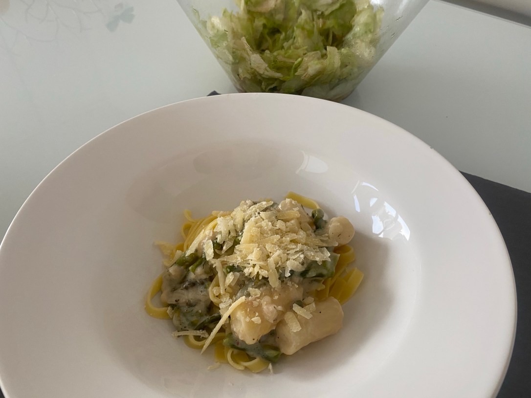 Tagliatelle mit Spargel und&nbsp;Parmigiano