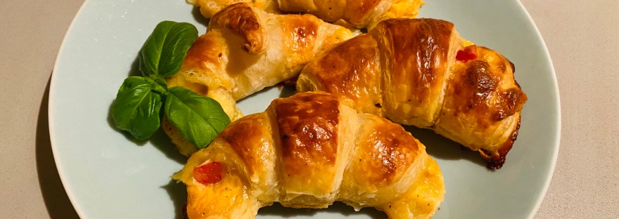 pikant gefüllte Kipferl